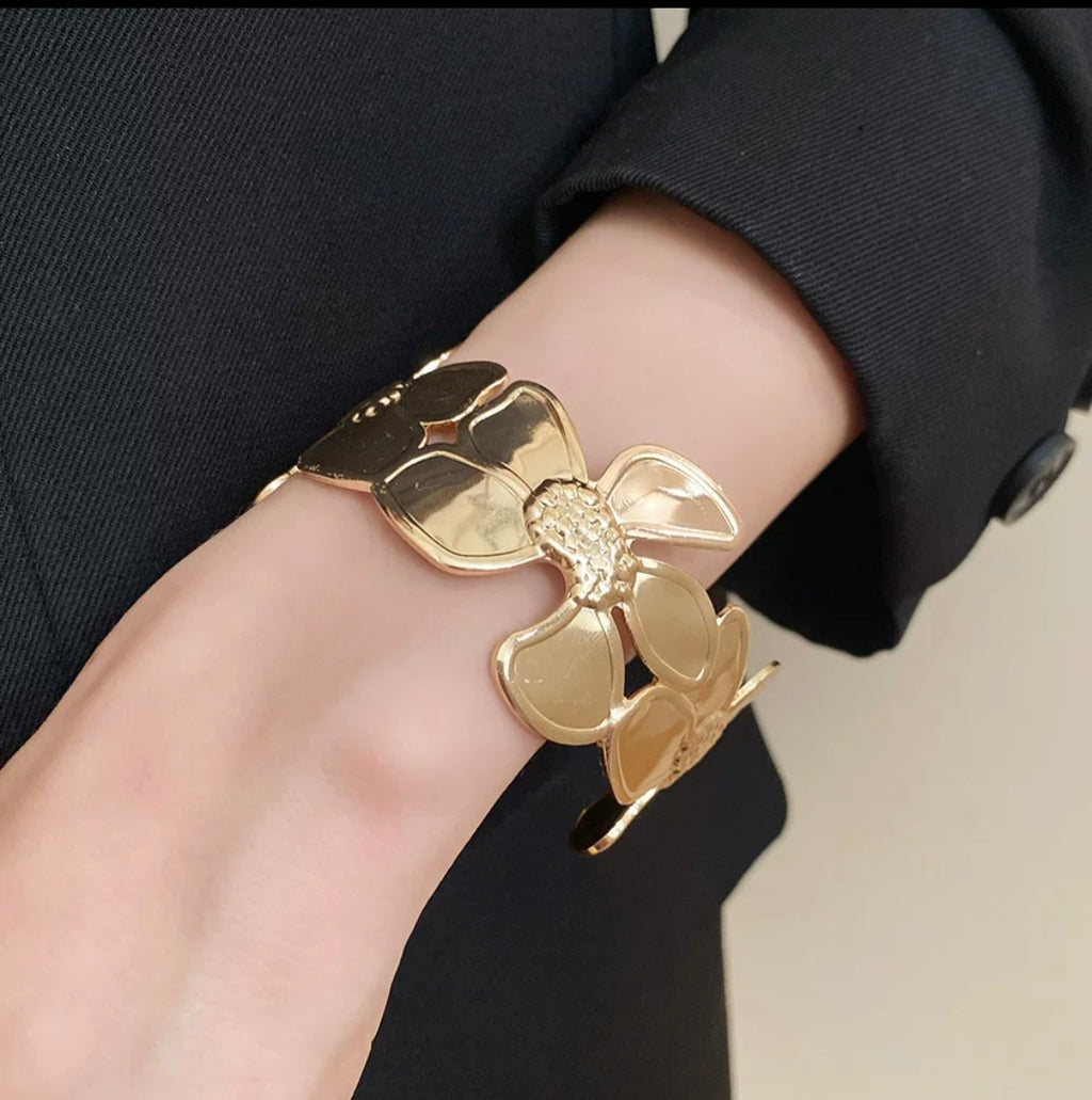 Broad Bracelet(6009) 1