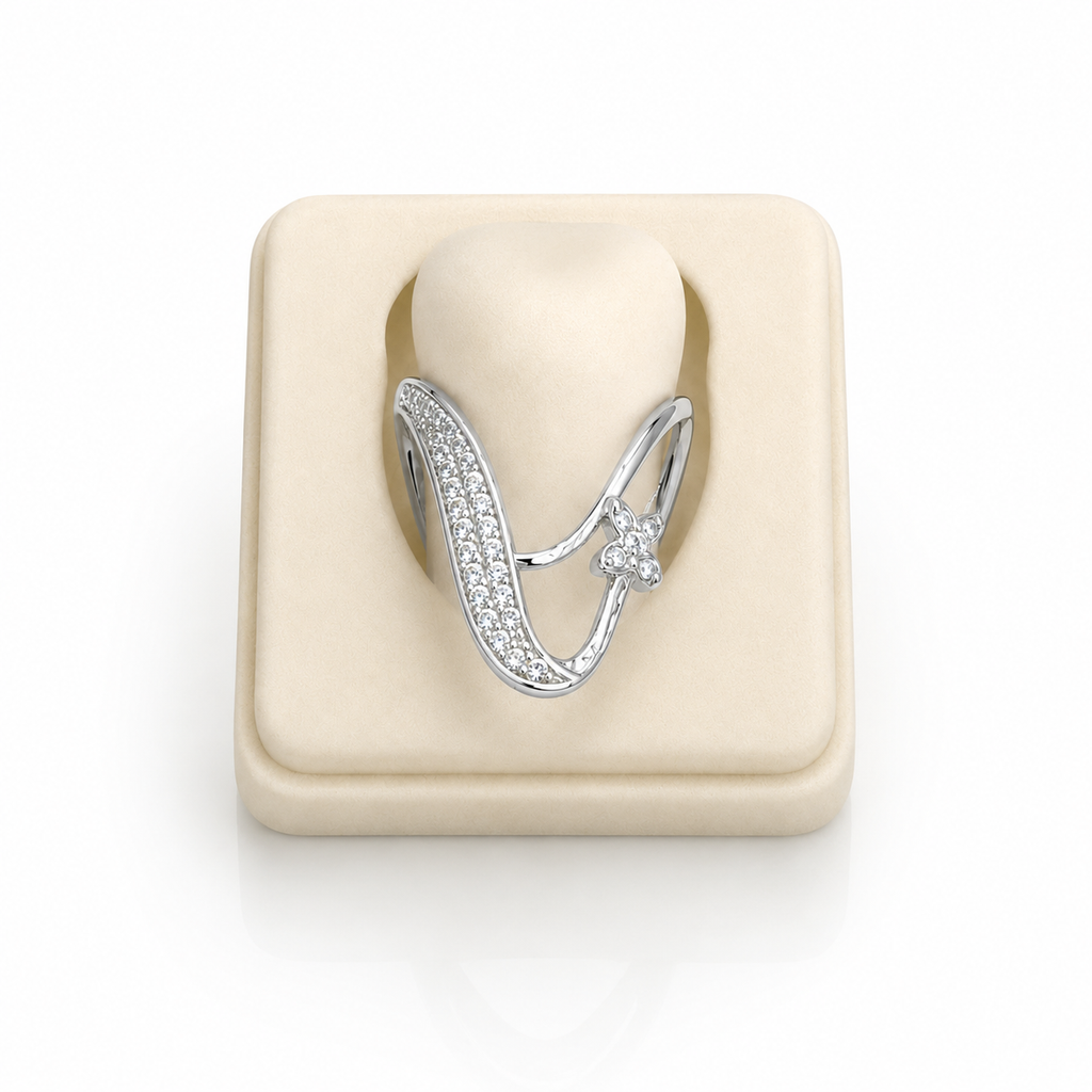 AD cz V Ring (9571)
