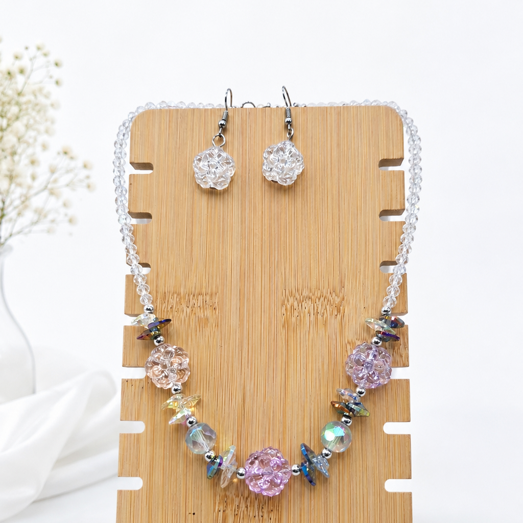 Necklace (9637)