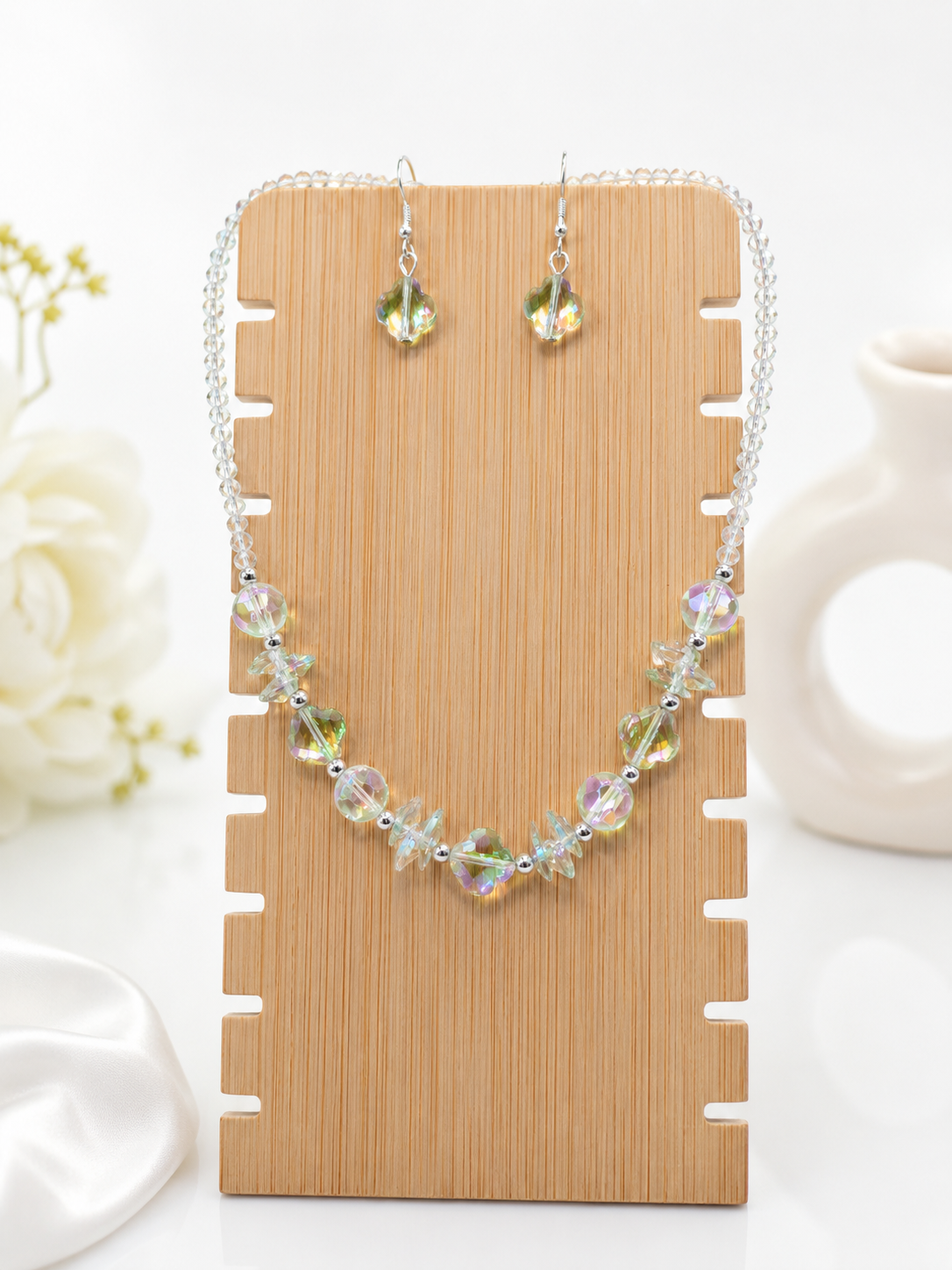Necklace (9643)