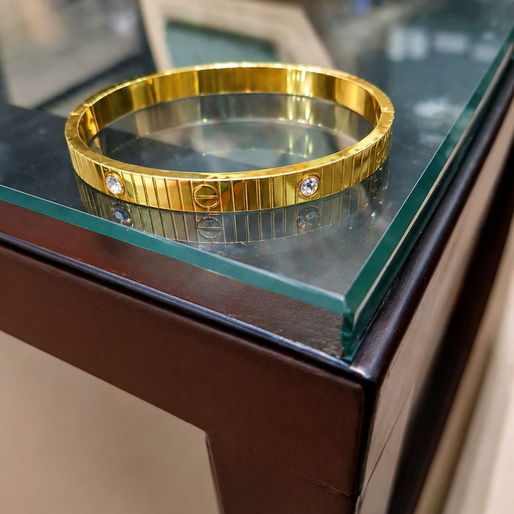 Anti Tarnish Golden Cartier Bracelet