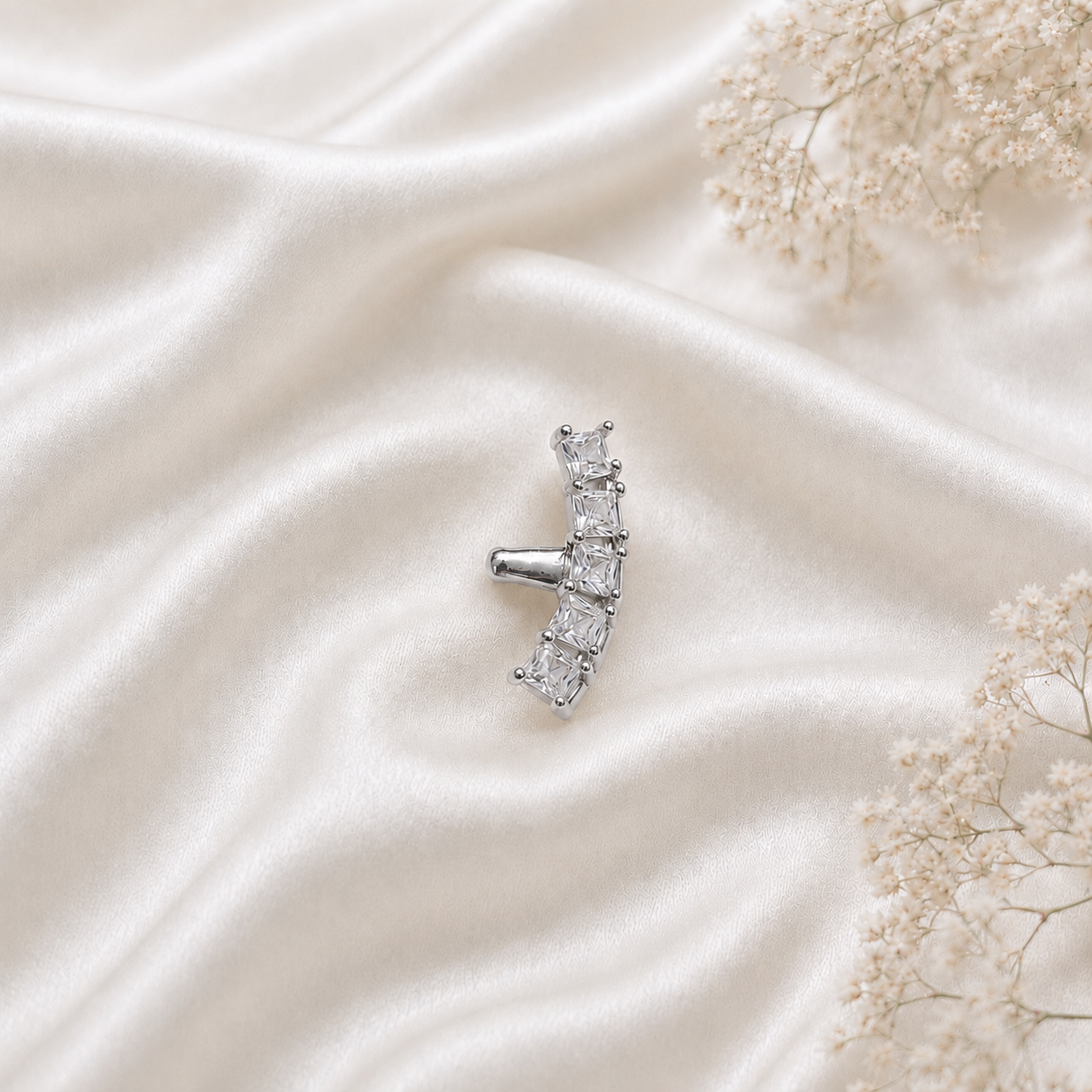 Anti Tarnish Earcuff (9029)