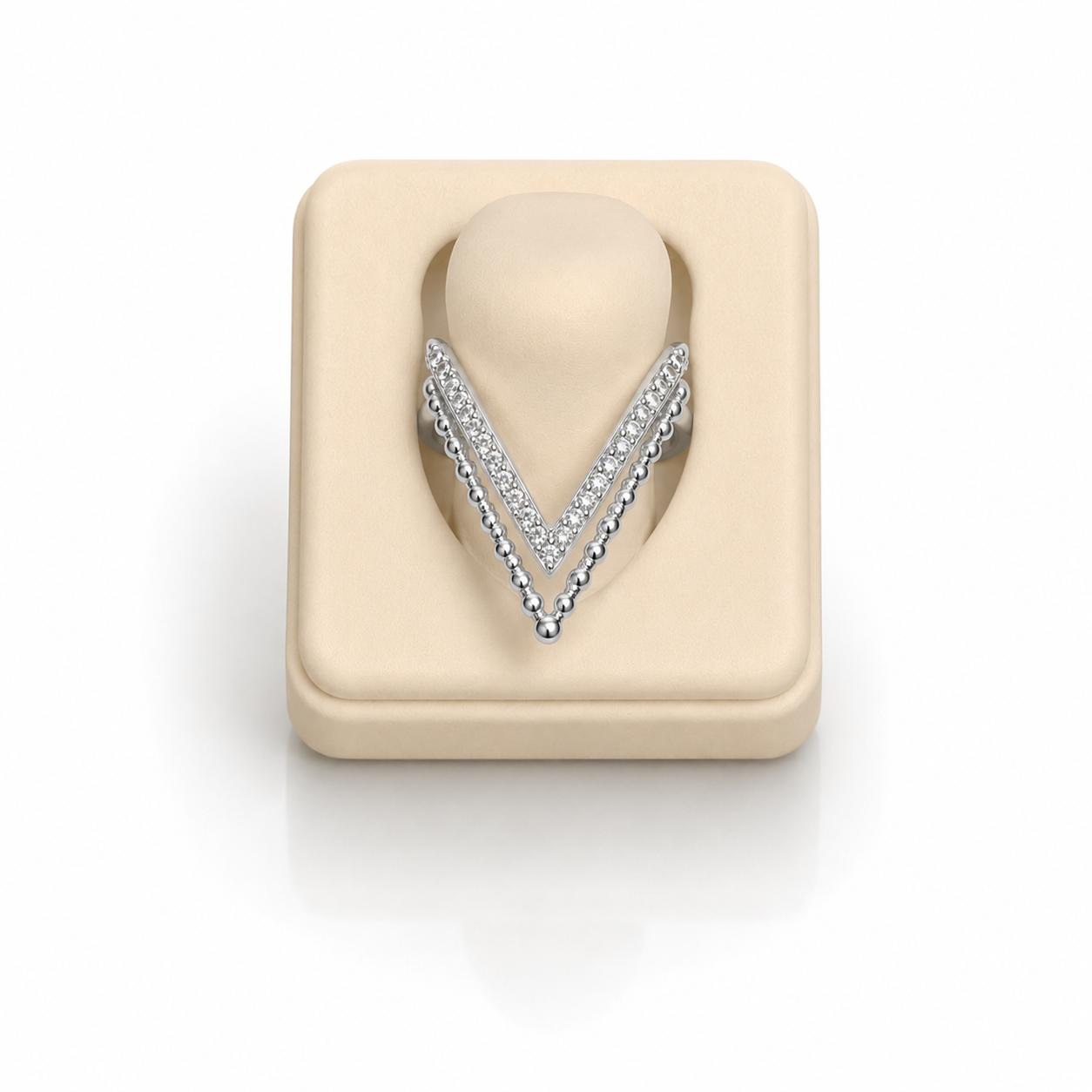 AD cz V Ring (9558)