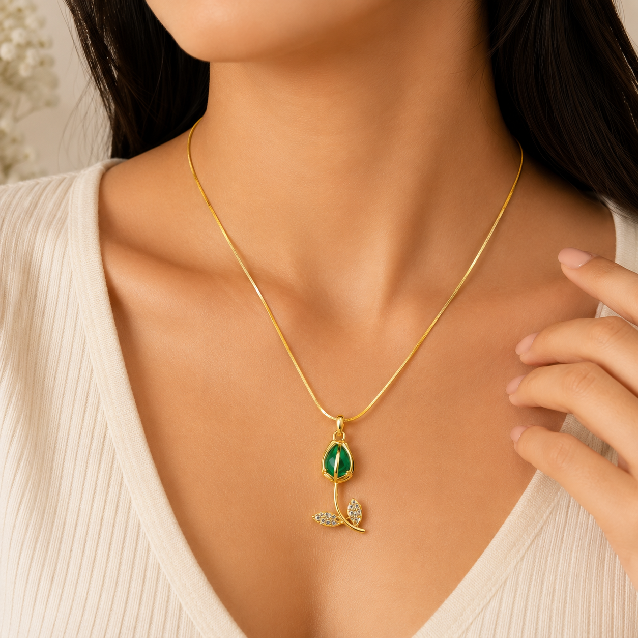 Anti Tarnish Chain Pendant (9544)