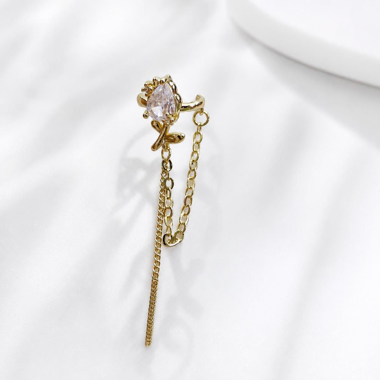 Anti Tarnish Earcuff (4135)