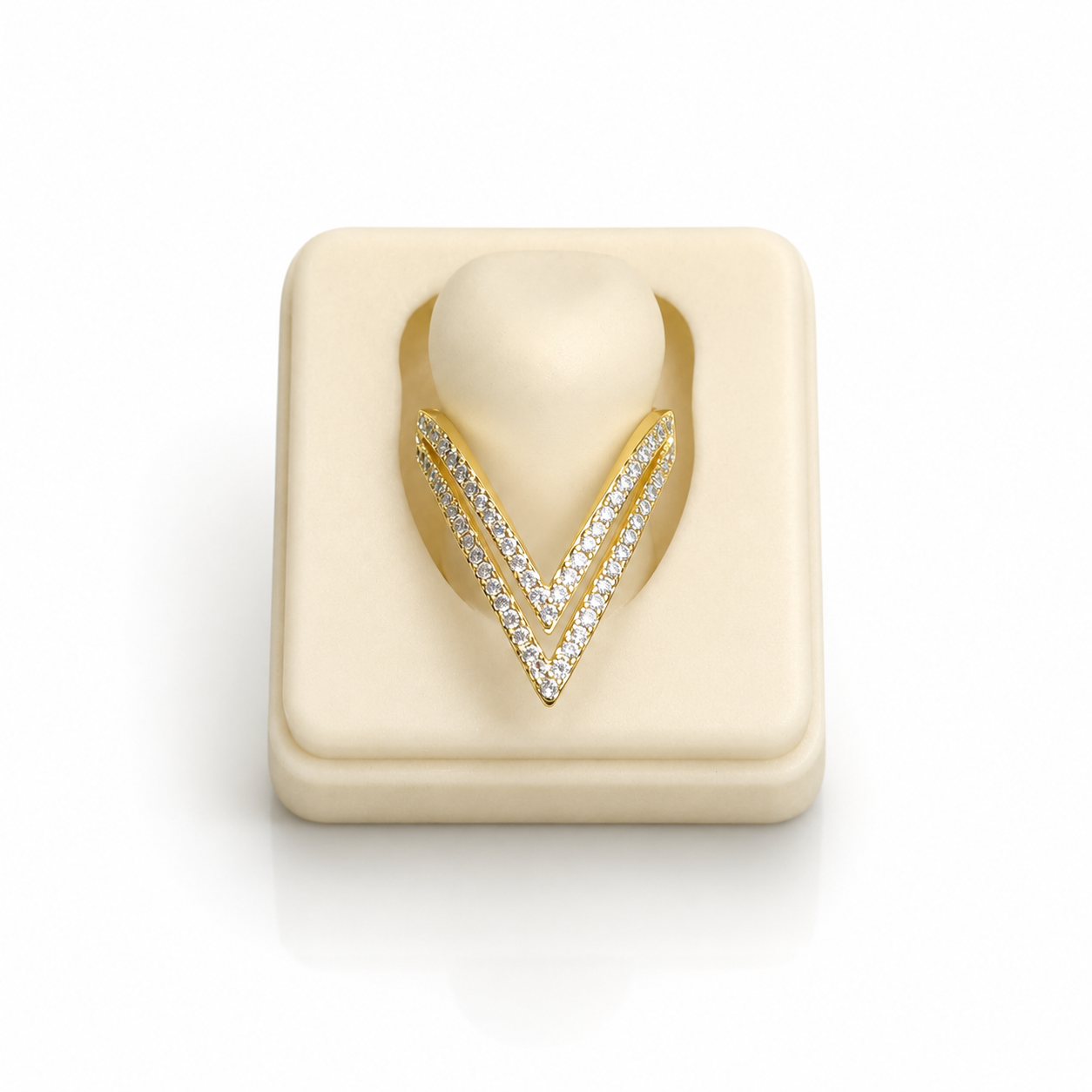 AD cz V Ring (9644)