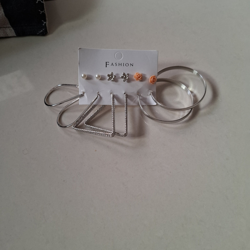 Combo of 6 pair earrings 9