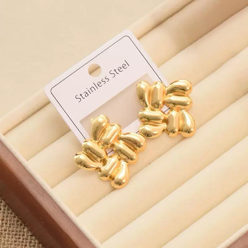 Anti tarnish earrings