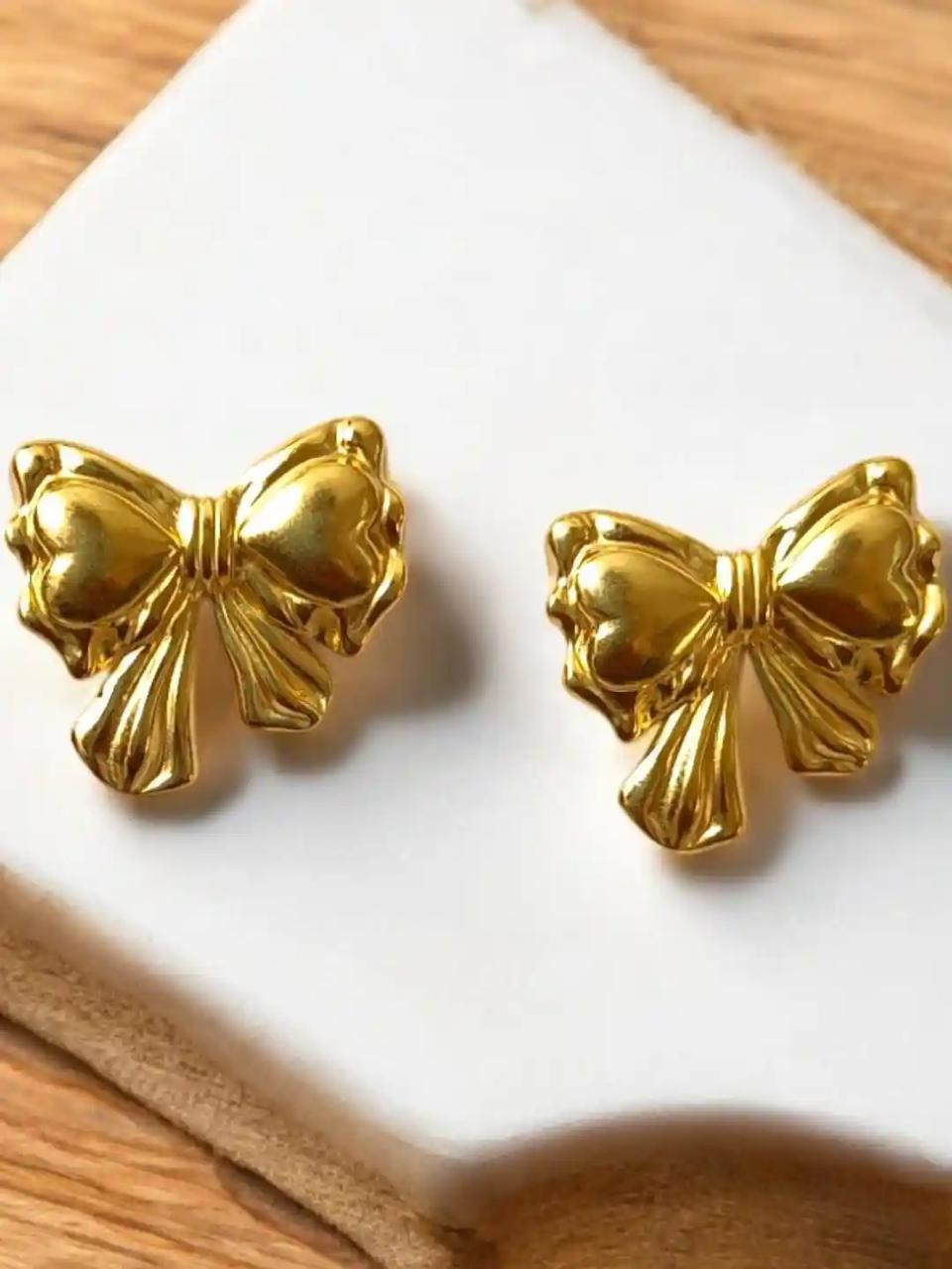 Anti tarnish earrings